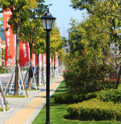 博尔塔拉庭院灯